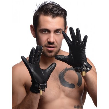 Locking Vampire Gloves *