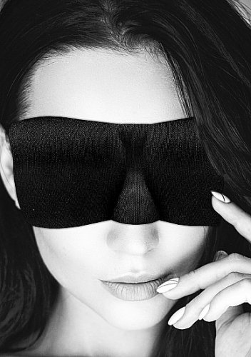 B&W SATIN CURVY EYE MASK W/ ELASTIC STRAPS