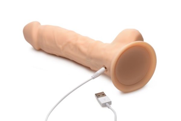 FLESHSTIXXX 8IN VIBRATING DILDO W/ BALLS LIGHT