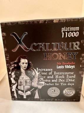 XCALIBUR HONEY PLATINUM 11000 12 TUBES PER DISPLAY (NET)