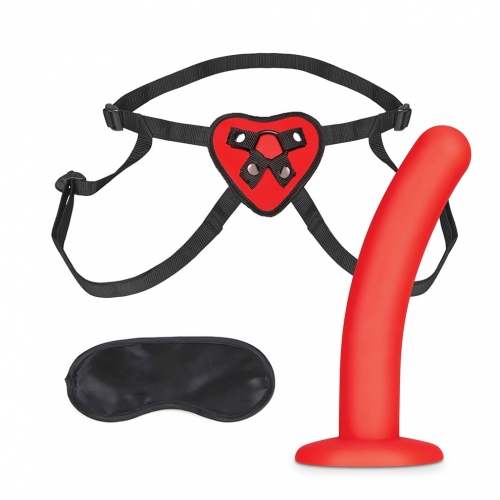 LUX FETISH RED HEART STRAP ON HARNESS & 5IN DILDO SET